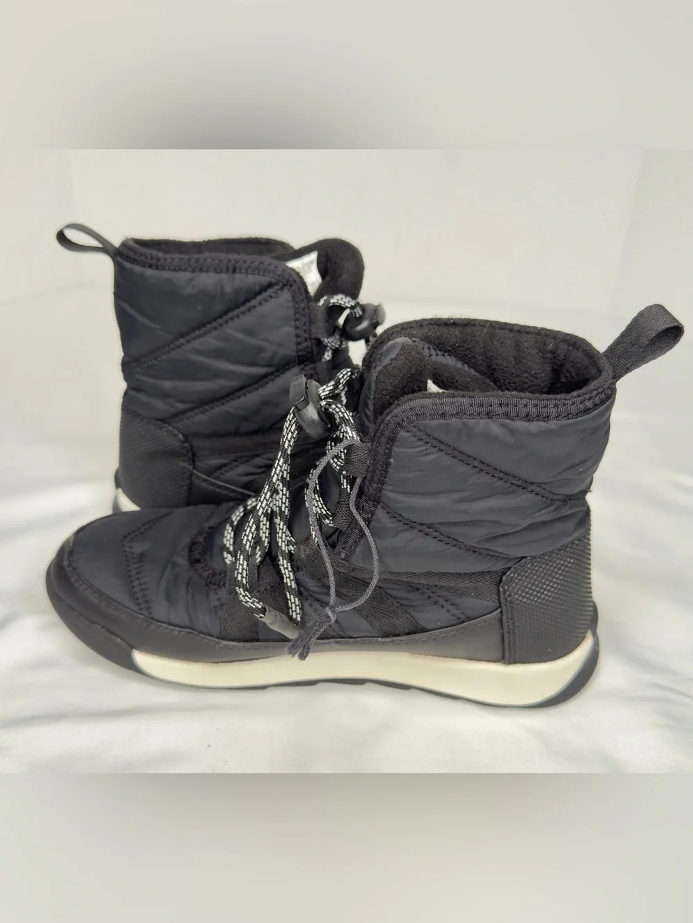 SOREL Whitney II Short Lace Waterproof Black Boots Size 3 Youth